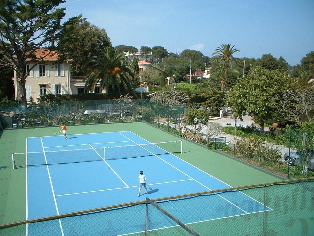 Castel Garoupe Hotel
