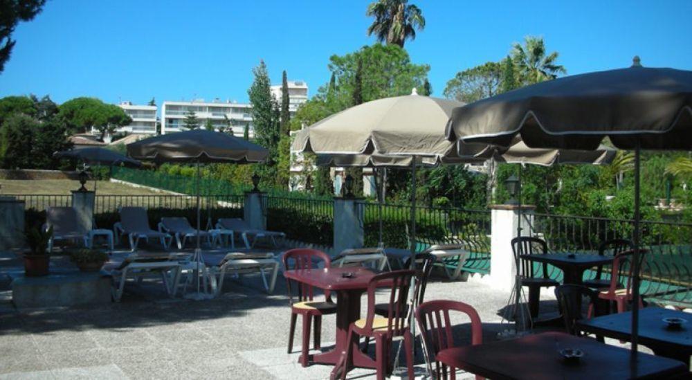 Castel Garoupe Hotel